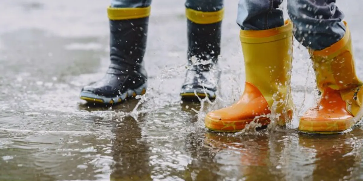 Which Type Of Women's Winter Boots Are Worn In Canada?