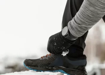 What type of running shoes should be in winter