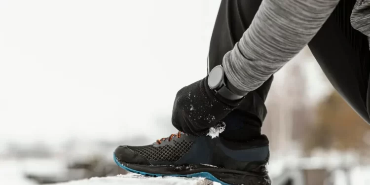 What type of running shoes should be in winter