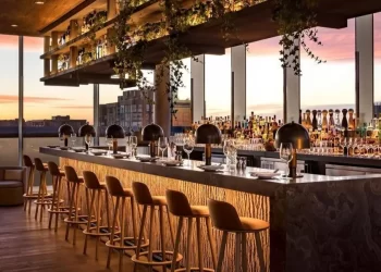 The Best Rooftop Bars In Toronto