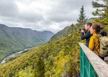 8 Bucket List Outdoor Adventures In Québec And Ontario