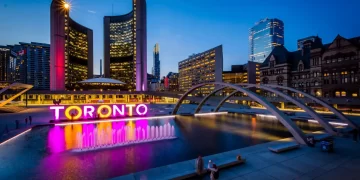 Eat Like A Local In Toronto