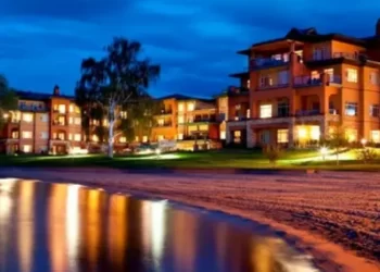 best places to stay in osoyoos