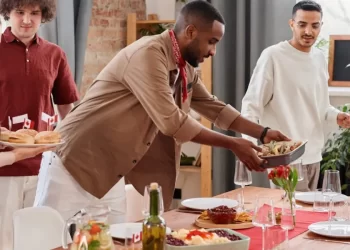 Canadian Etiquette Hints For Your Holiday